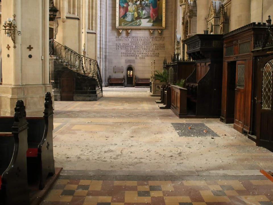 Schäden des grossen Erdbebens vom 22. März 2020