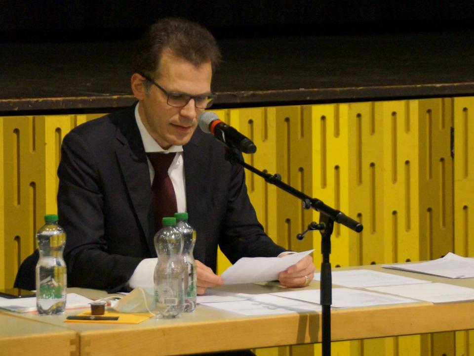 Der Synodenpräsident verabschiedet sich von rund einem Drittel der Mitglieder. 