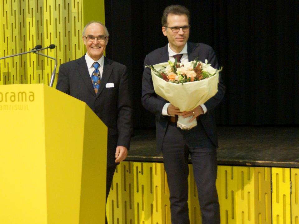 Dominik Diezi gibt turnusgemäss sein Amt als Präsident der Synode ab. 