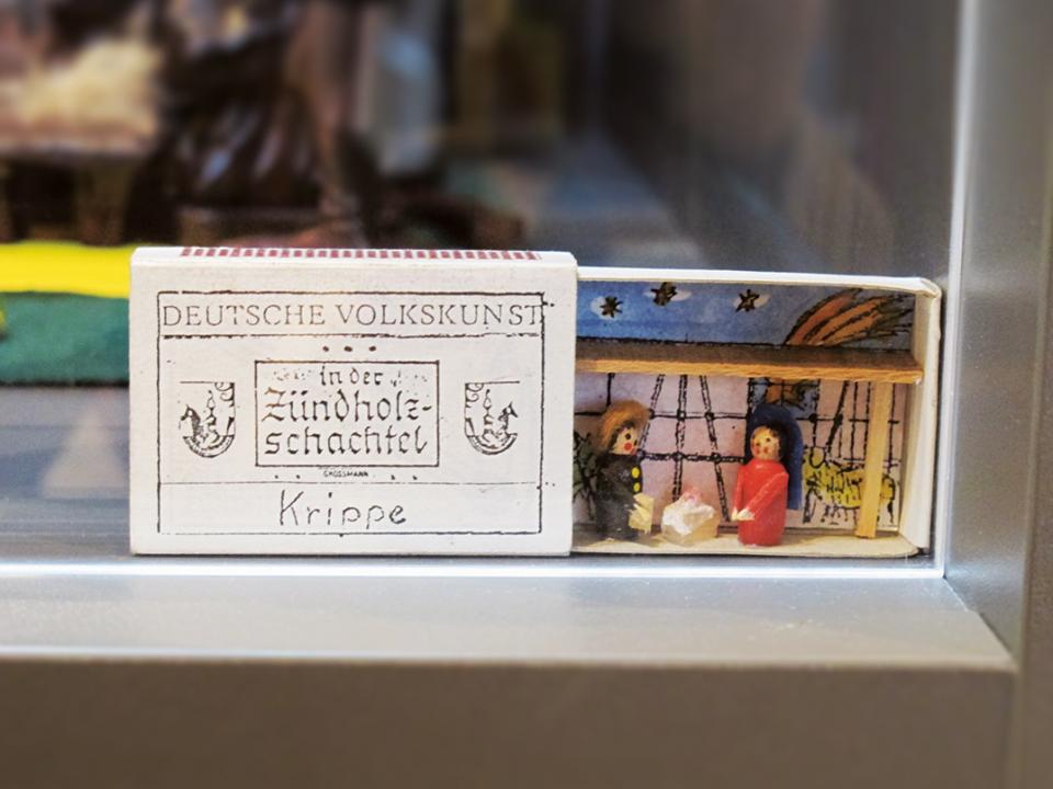 Deutsche Krippe in einer Zündholzschachtel