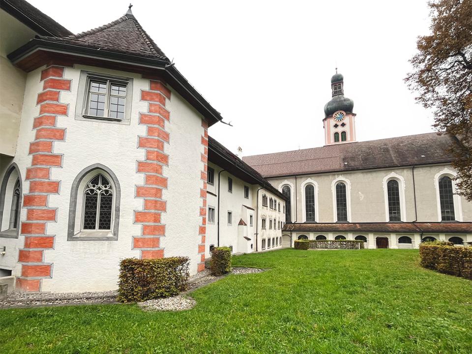 Westflügel des Klosters Fischingen