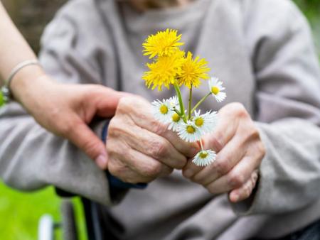An alte Kirchenlieder anknüpfen