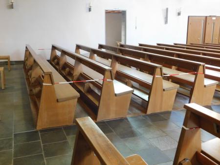 Kirchenbänke