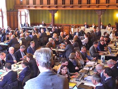 Politisches Lob für kirchliches Engagement