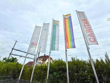 Die Kirche zeigt Flagge – Vielfalt sichtbar machen