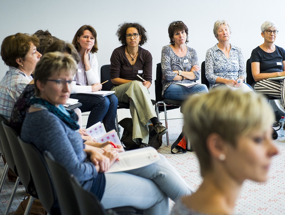 Der Schweizerische Katholische Frauenbund (SKF) bietet kostenlose Aus- und Weiterbildungen für Vorstandsfrauen an (Impulstagung make up! in Olten, 2016).