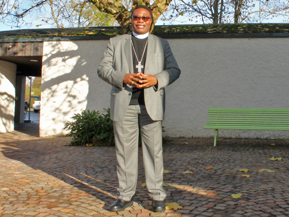 Bischof Bruno Ateba aus Kamerun 