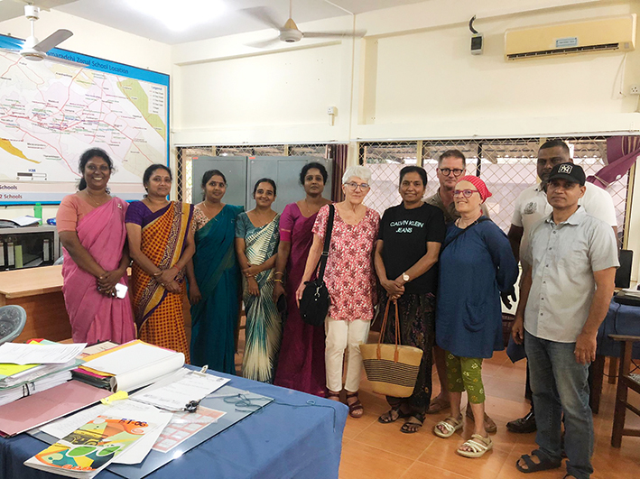Schweizer Besuch im Schulamt des Nordens von Sri Lanka